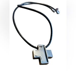 Kiam Family Modern Cross Chunky Pendant Necklace
